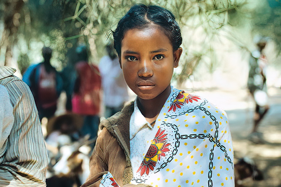 Betsimirasaka People